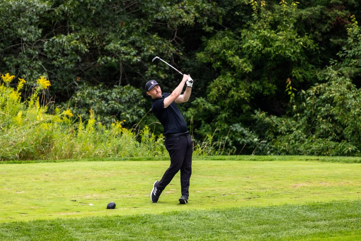Single Golfer